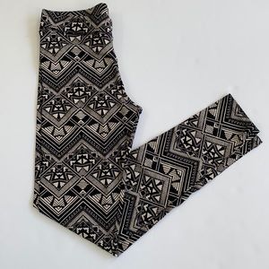 PINK VICTORIA SECRET LEGGINGS S/P